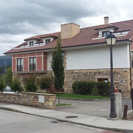 Hotel Valle De Cabezon Cabezón de la Sal Εξωτερικό φωτογραφία