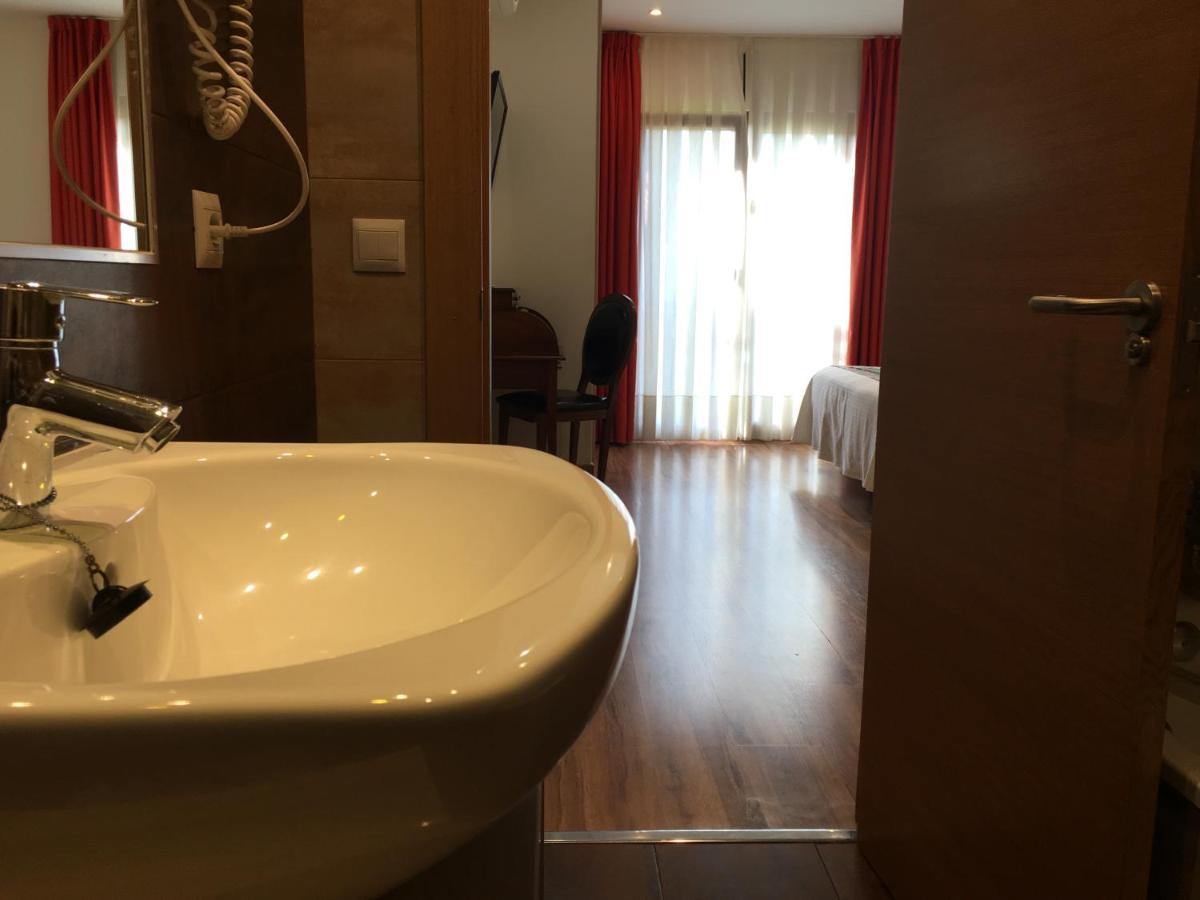 Hotel Valle De Cabezon Cabezón de la Sal Εξωτερικό φωτογραφία