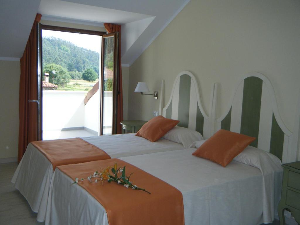 Hotel Valle De Cabezon Cabezón de la Sal Εξωτερικό φωτογραφία