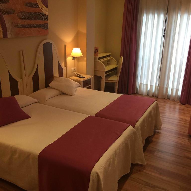Hotel Valle De Cabezon Cabezón de la Sal Δωμάτιο φωτογραφία