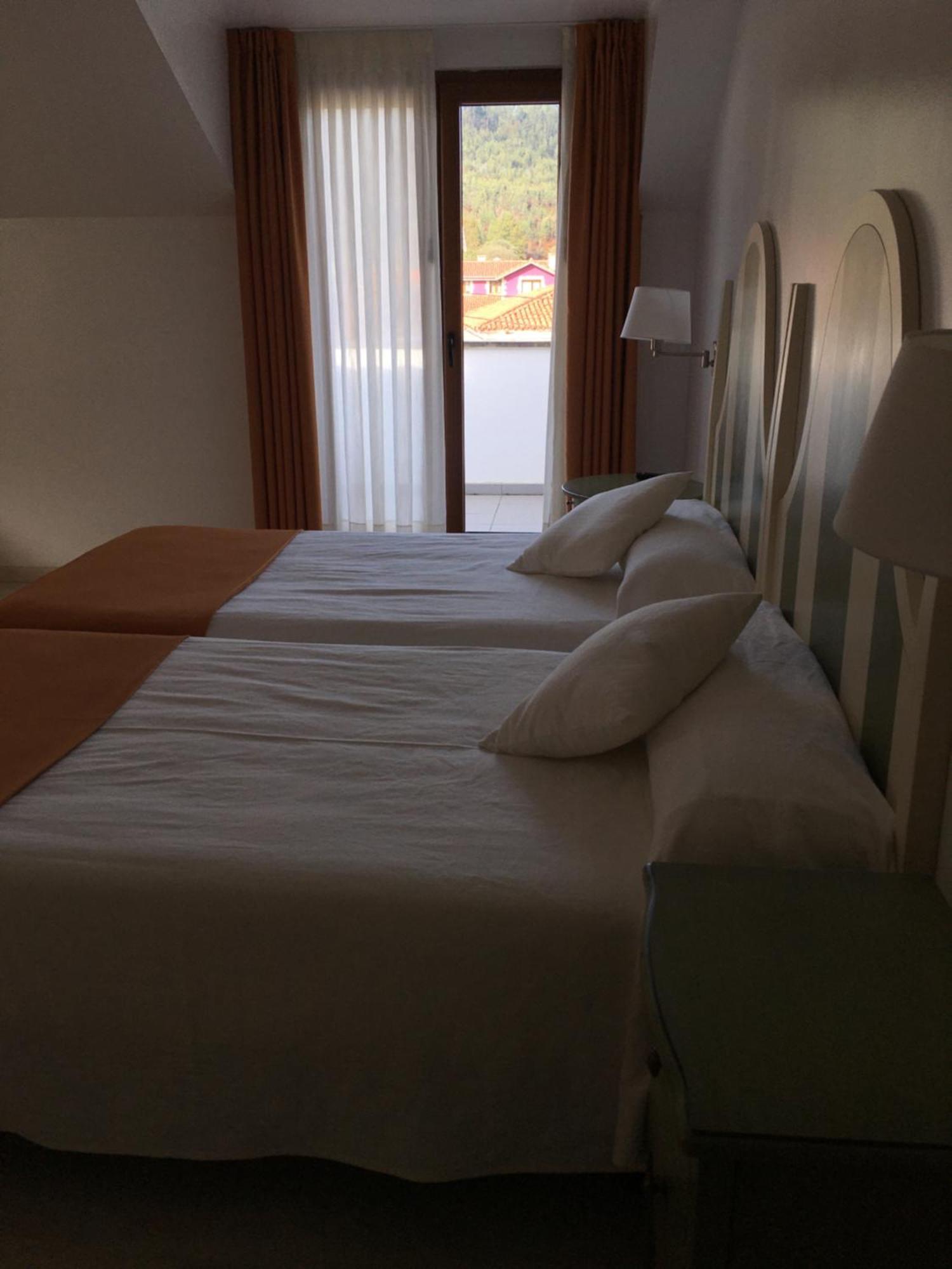 Hotel Valle De Cabezon Cabezón de la Sal Δωμάτιο φωτογραφία