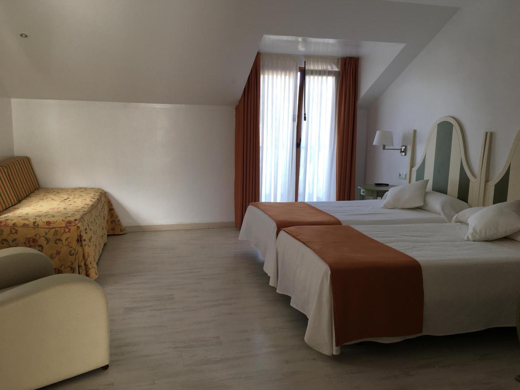 Hotel Valle De Cabezon Cabezón de la Sal Δωμάτιο φωτογραφία