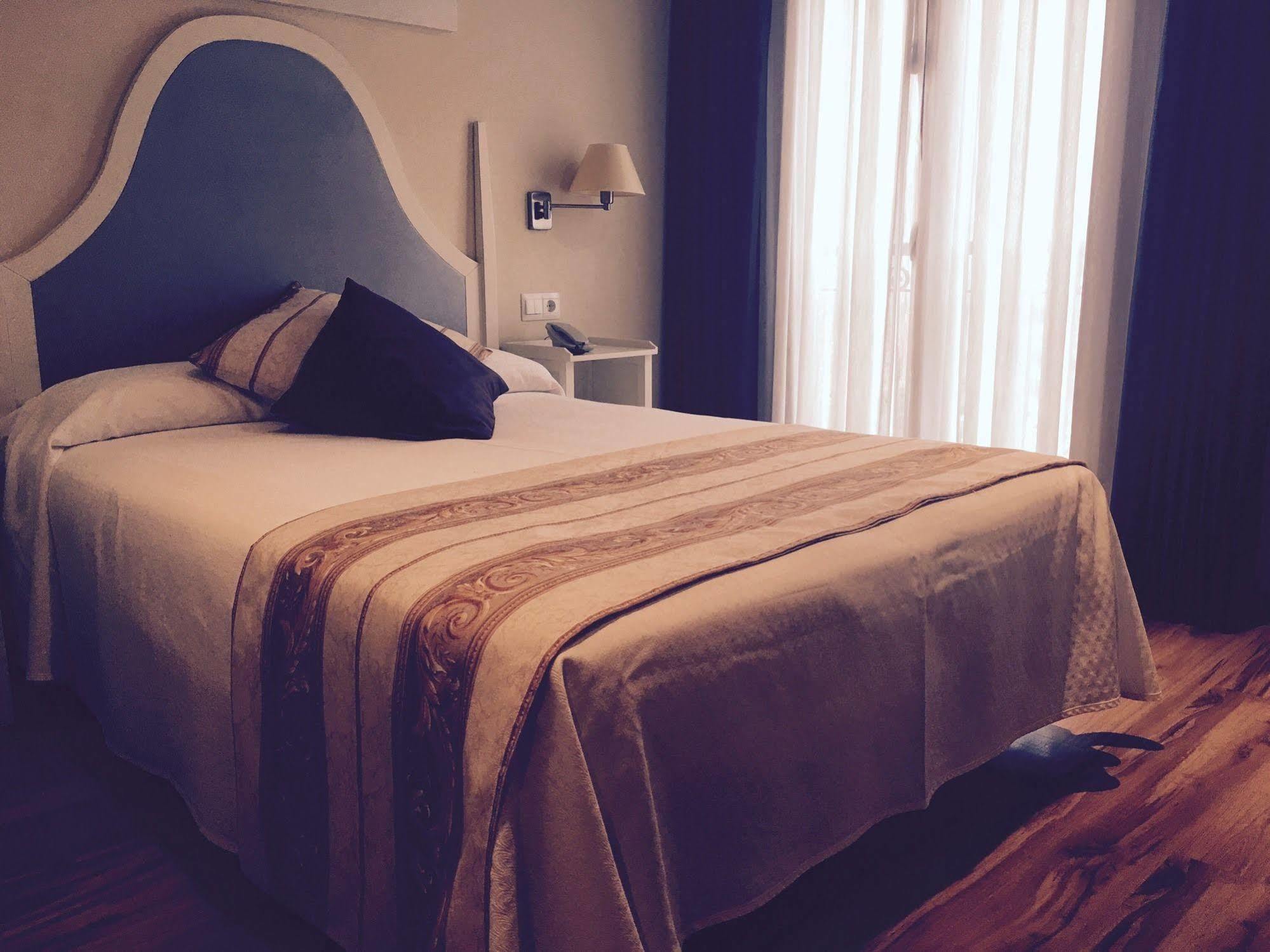 Hotel Valle De Cabezon Cabezón de la Sal Εξωτερικό φωτογραφία
